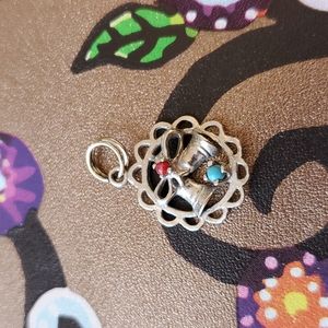 💚 Vintage bell charm